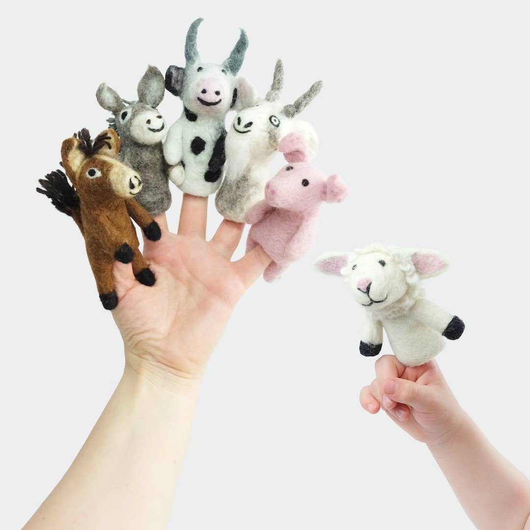 Barnyard Buddies Finger Puppet - Cow 