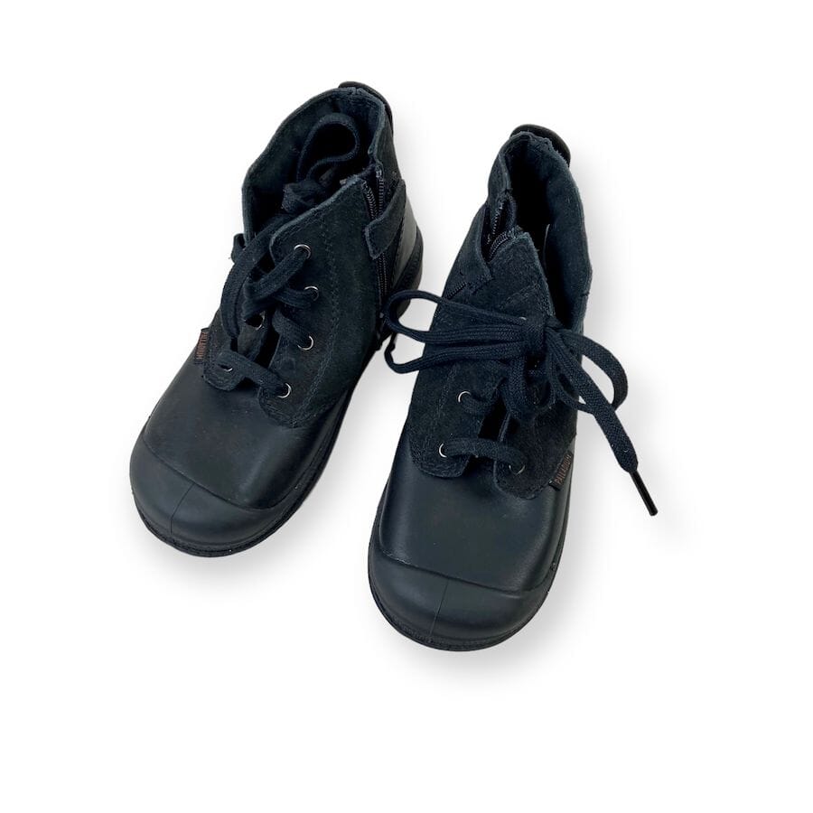 Palladium - Black Leather Palladium Ankle Boots Size 10