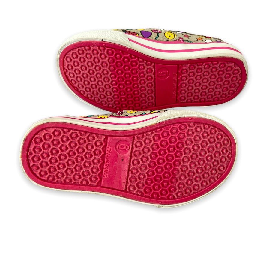 TOYCYCLE - Cat & Jack Sneakers Size 6