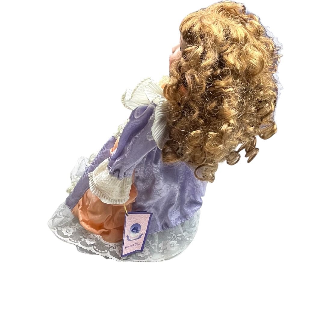 TOYCYCLE - Goldenvale Porcelain Doll - Riee