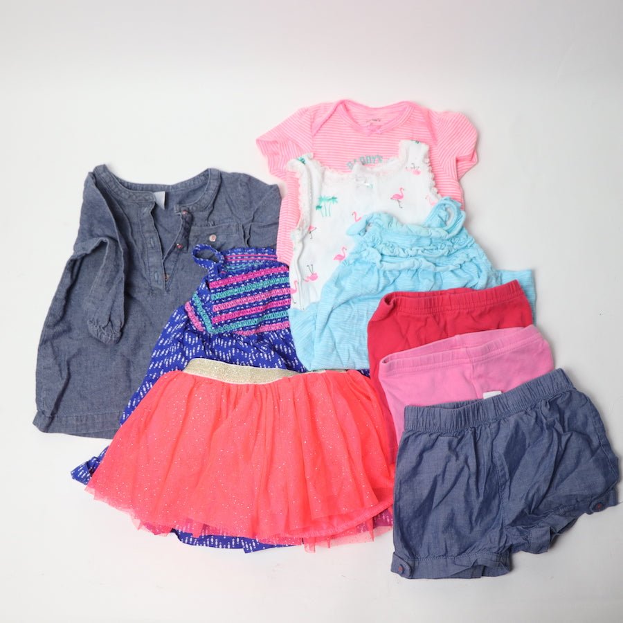 TOYCYCLE - Infant Outfit Essentials Clothing Bundle 9M