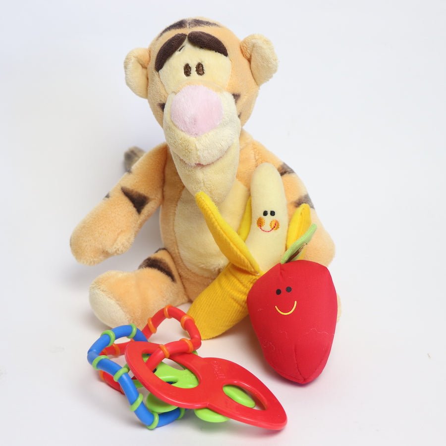 TOYCYCLE - Infant Toy Bundle with Tigger