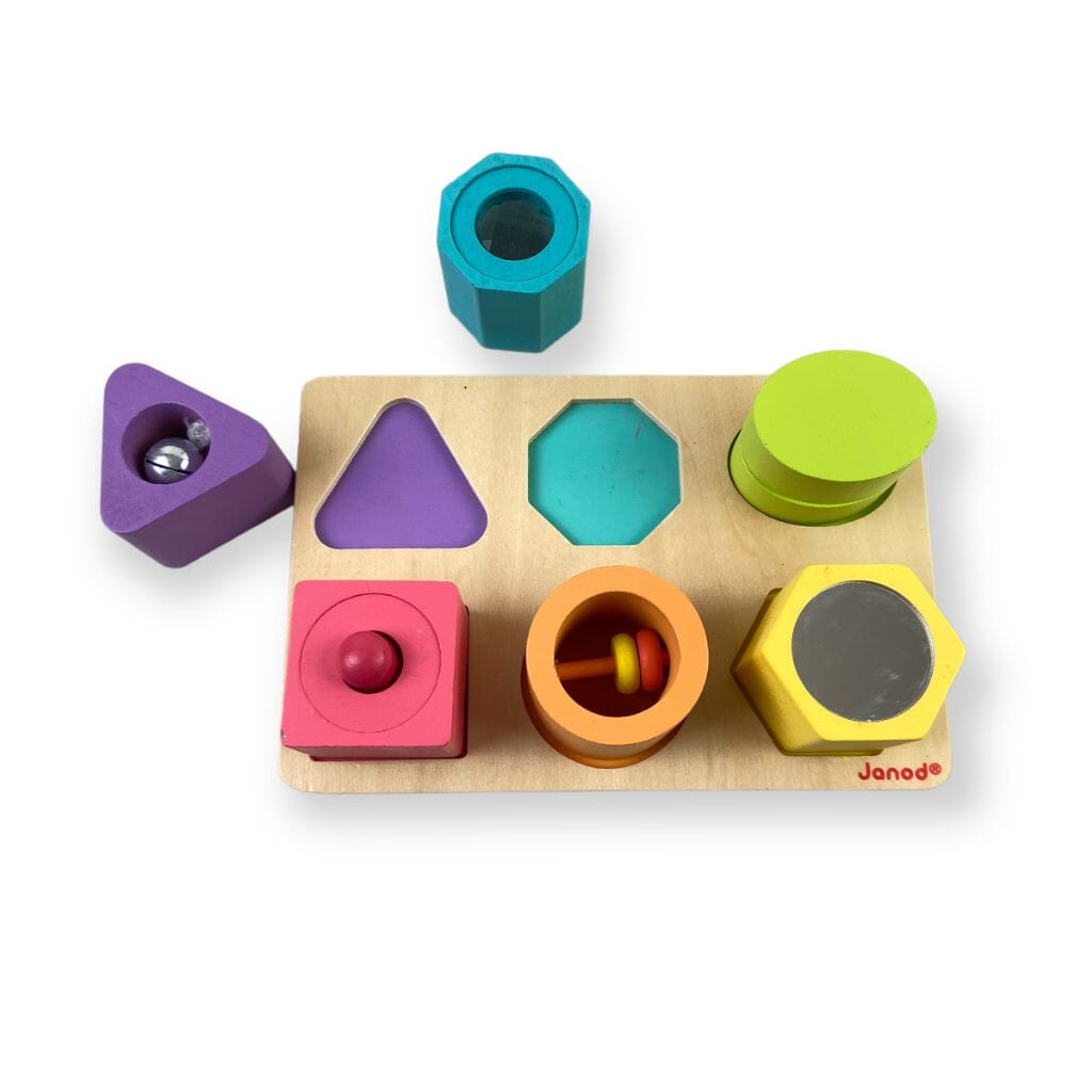 Janod Sensory Wooden Cubes – TOYCYCLE