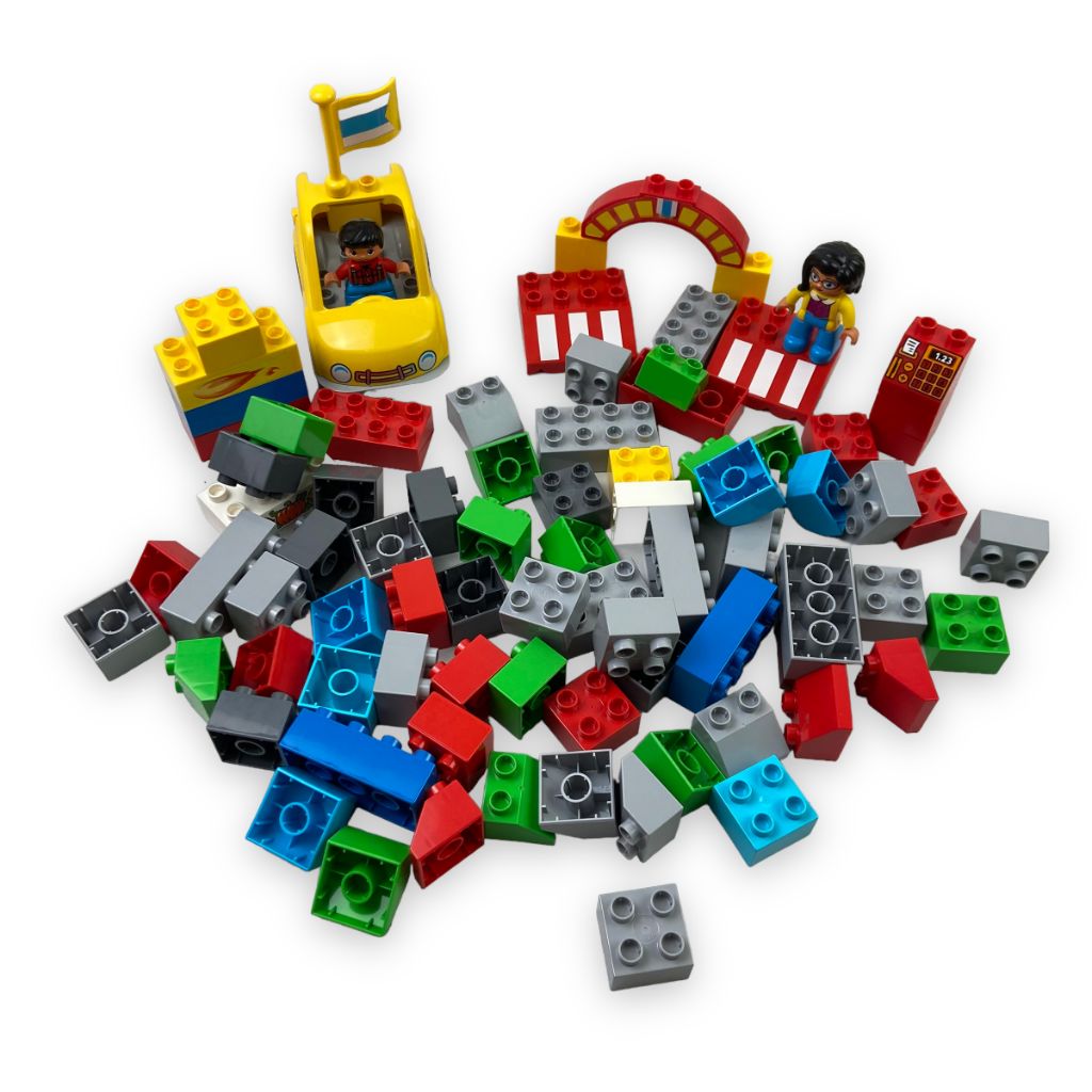 TOYCYCLE - Lego Duplo Mixed Set with Yellow Car