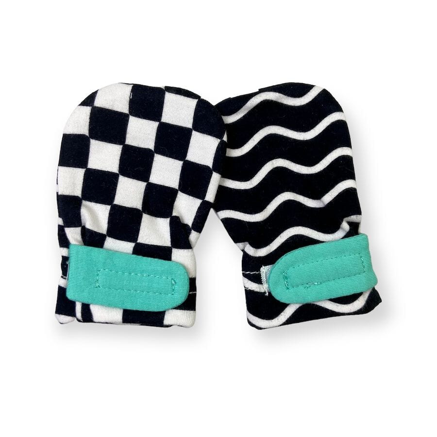 Lovevery Black & White Mittens Toys & Games 