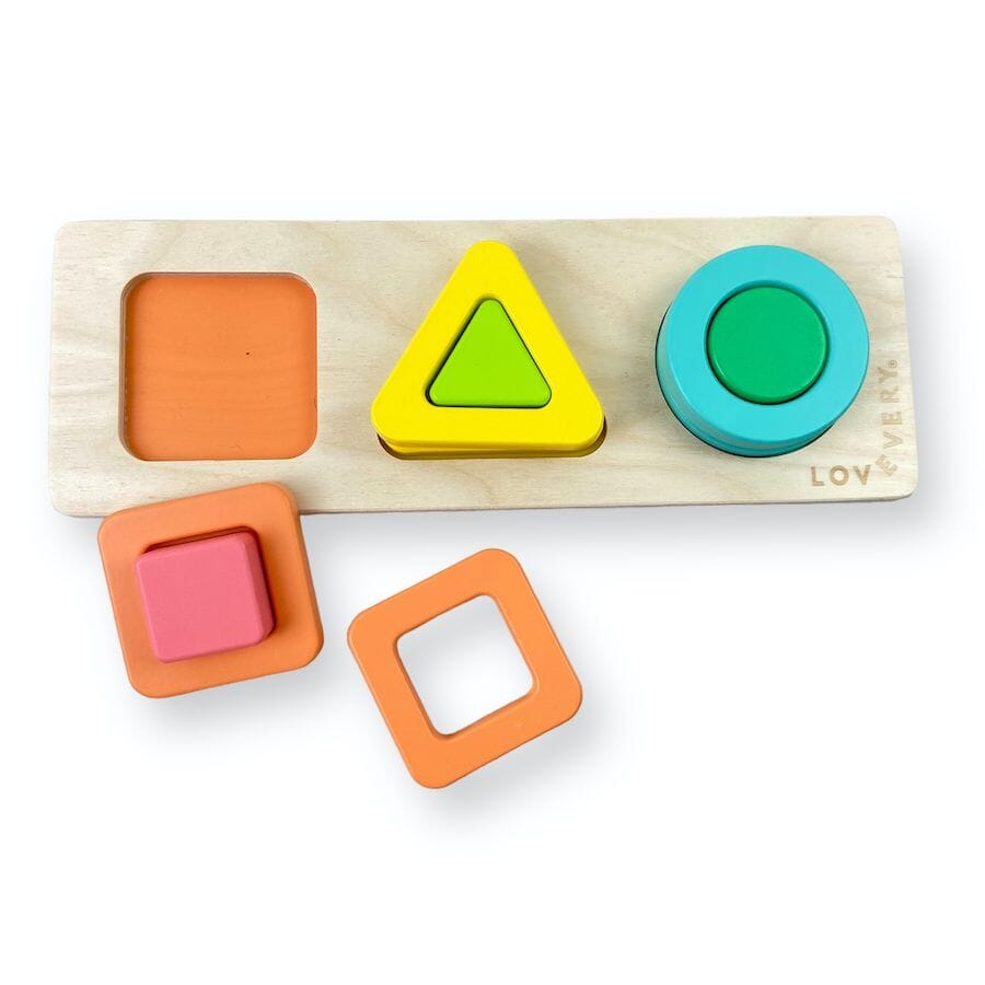 おもちゃ GEO SHAPES Lovevery Geo Shapes Puzzle - 3D – TOYCYCLE