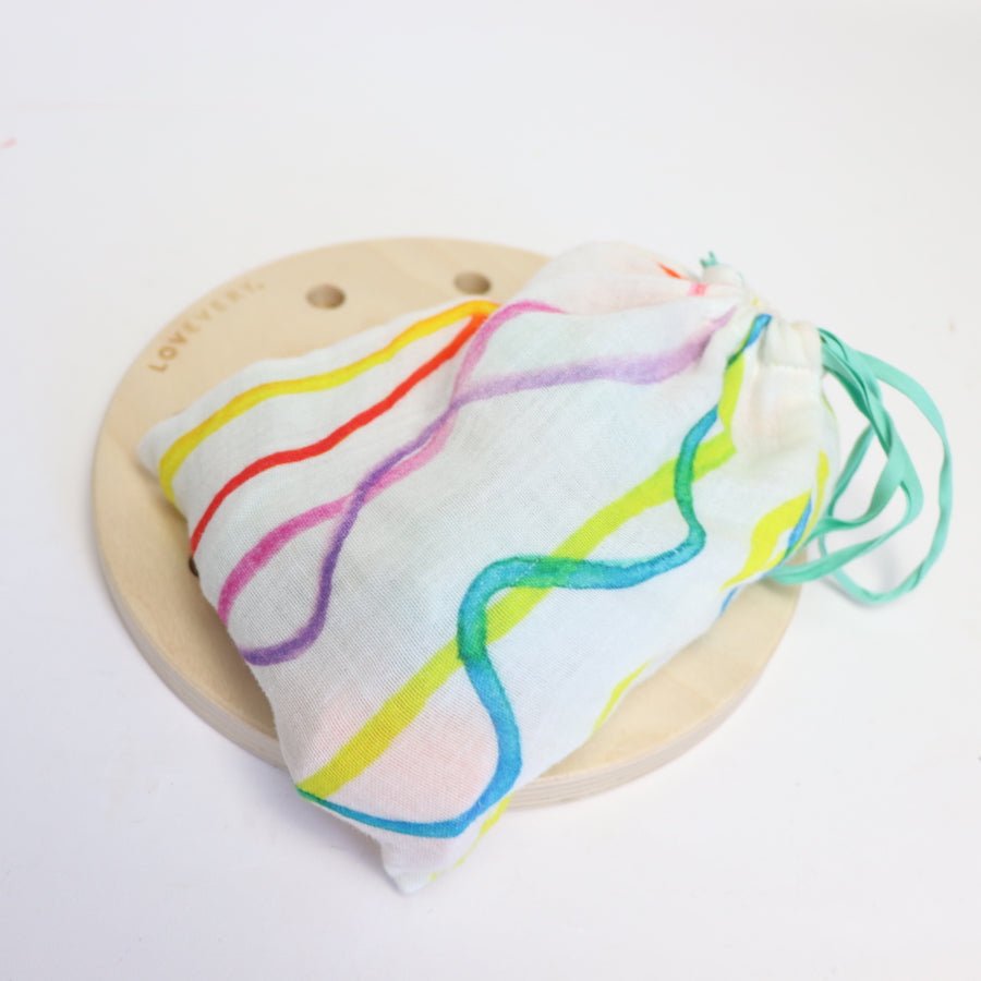 toycycle - Lovevery Wooden Peg Board