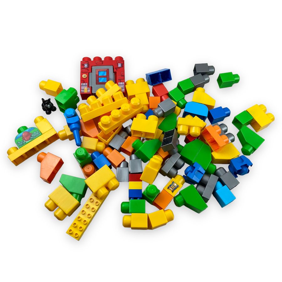 Mega Bloks Bundle with Cat and Firehouse Building Toys