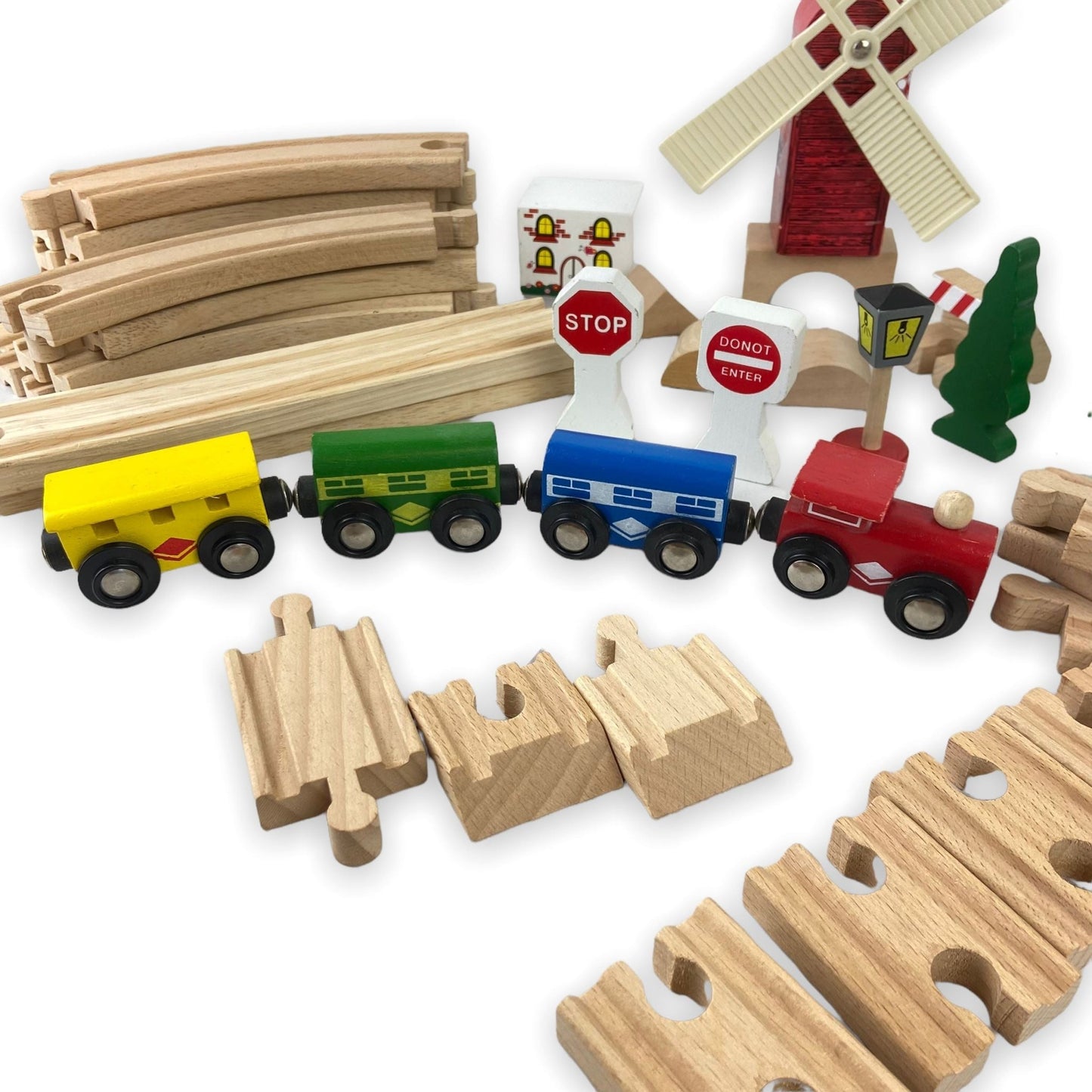 TOYCYCLE - Mixed Wooden Track & Train Bundle