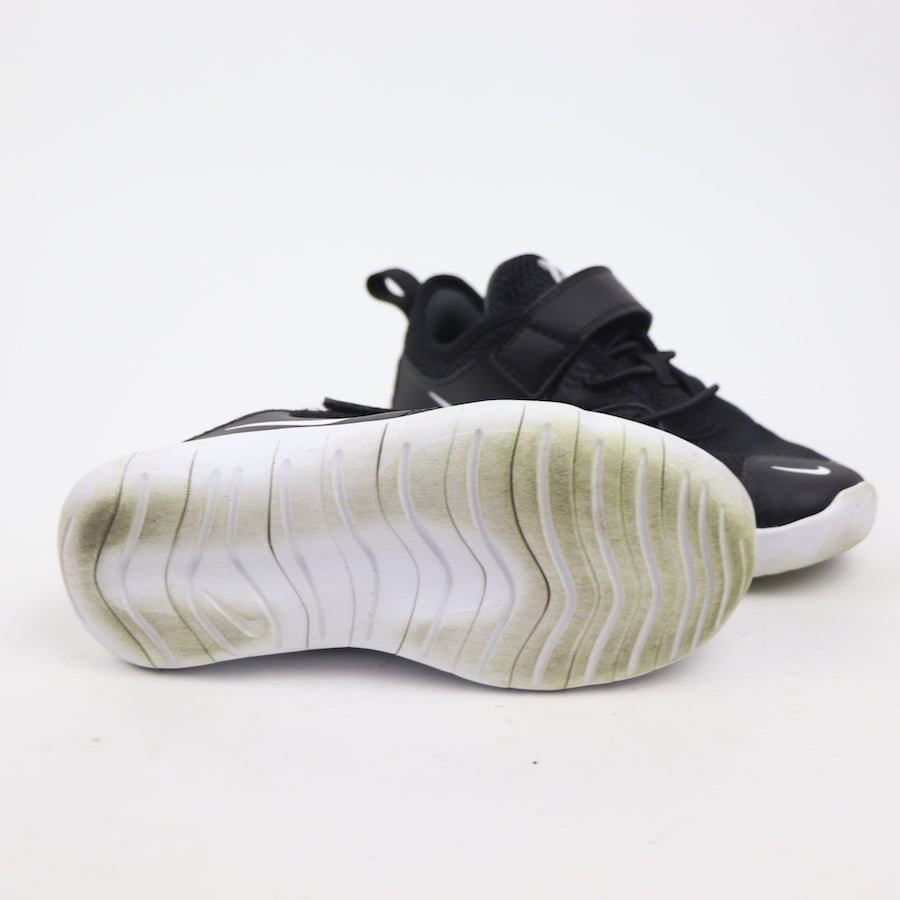 flex contact 3 running shoes