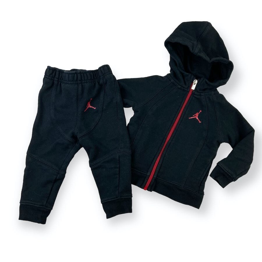 Nike - Nike Sweatsuit 18M
