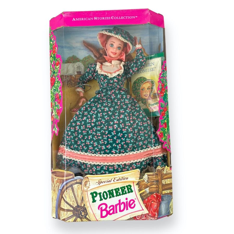 Mattel - Pioneer Barbie with Western Promise Book