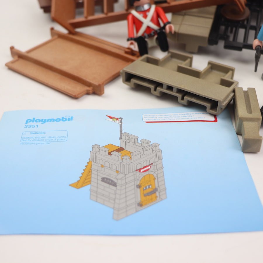 TOYCYCLE - Playmobil Harbor Prison Tower Playset