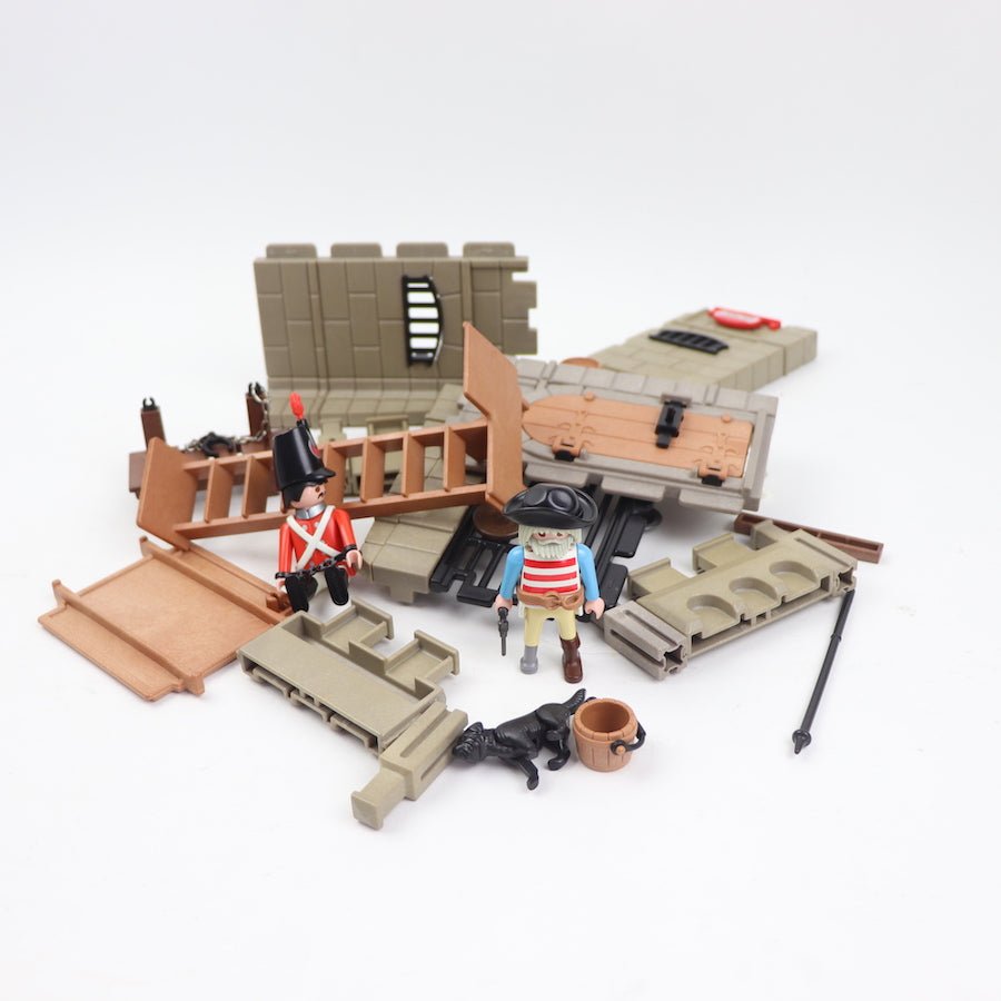 TOYCYCLE - Playmobil Harbor Prison Tower Playset