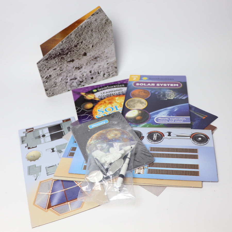 Smithsonian Learning Adventures Space Activity Kit 