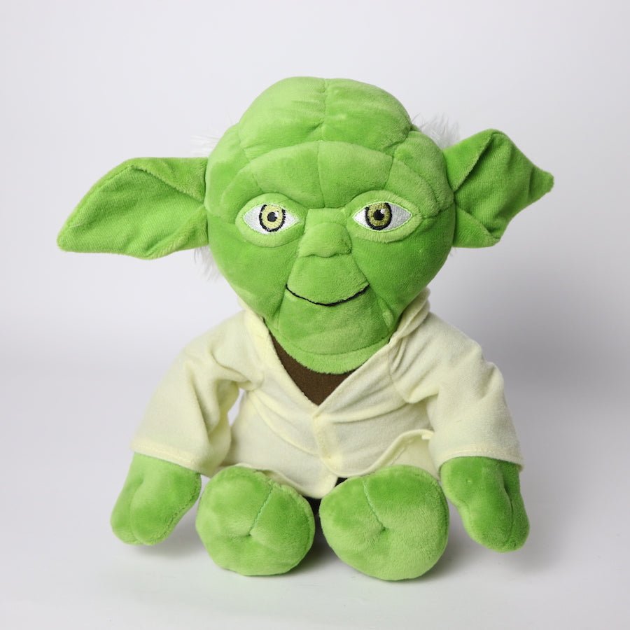 TOYCYCLE - Star Wars Yoda 10" Plush