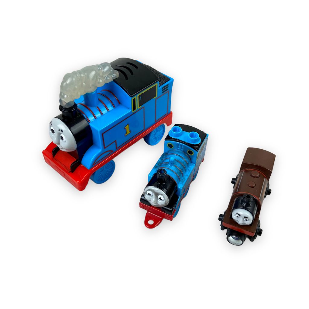 Thomas & Friends Play Set with Talking Thomas Play Vehicles 