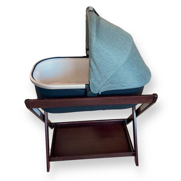 Uppababy V2 Bassinet with Stand