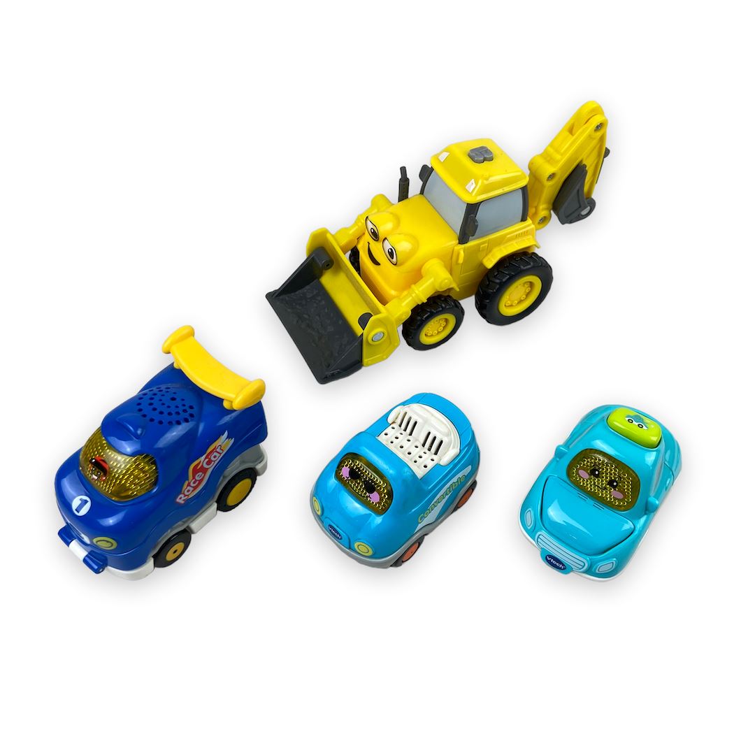 VTech Go! Go! Smart Wheels Bundle with Scoop Toy Cars 